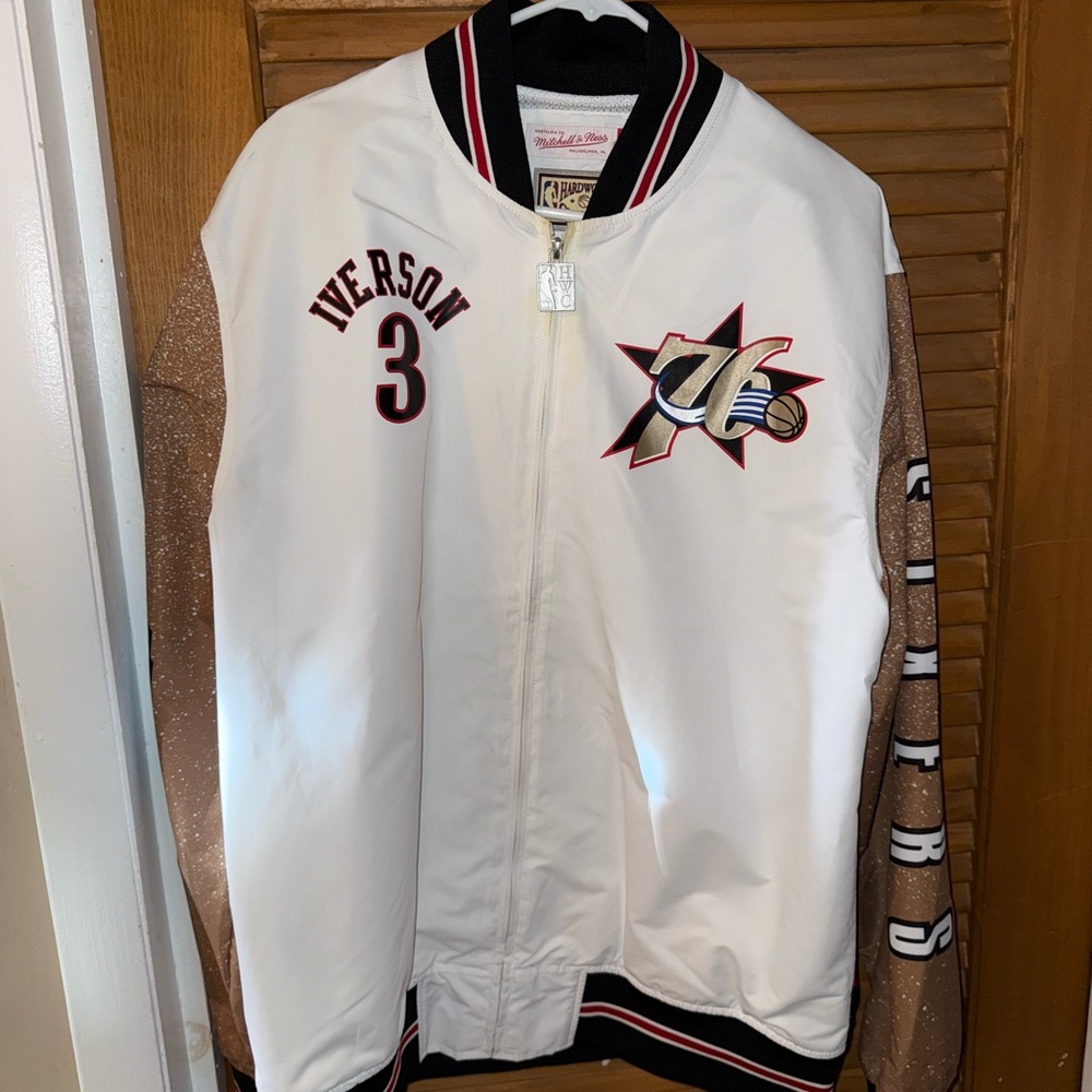 Mitchell & Ness Allen Iverson Warmup Jacket (XL)